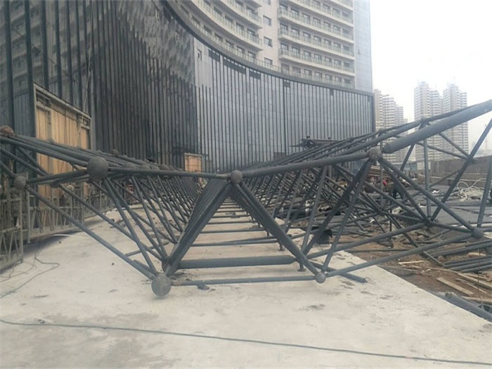 大理万豪酒店雨棚网架